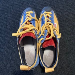 Scarpa lace up climbing shoes